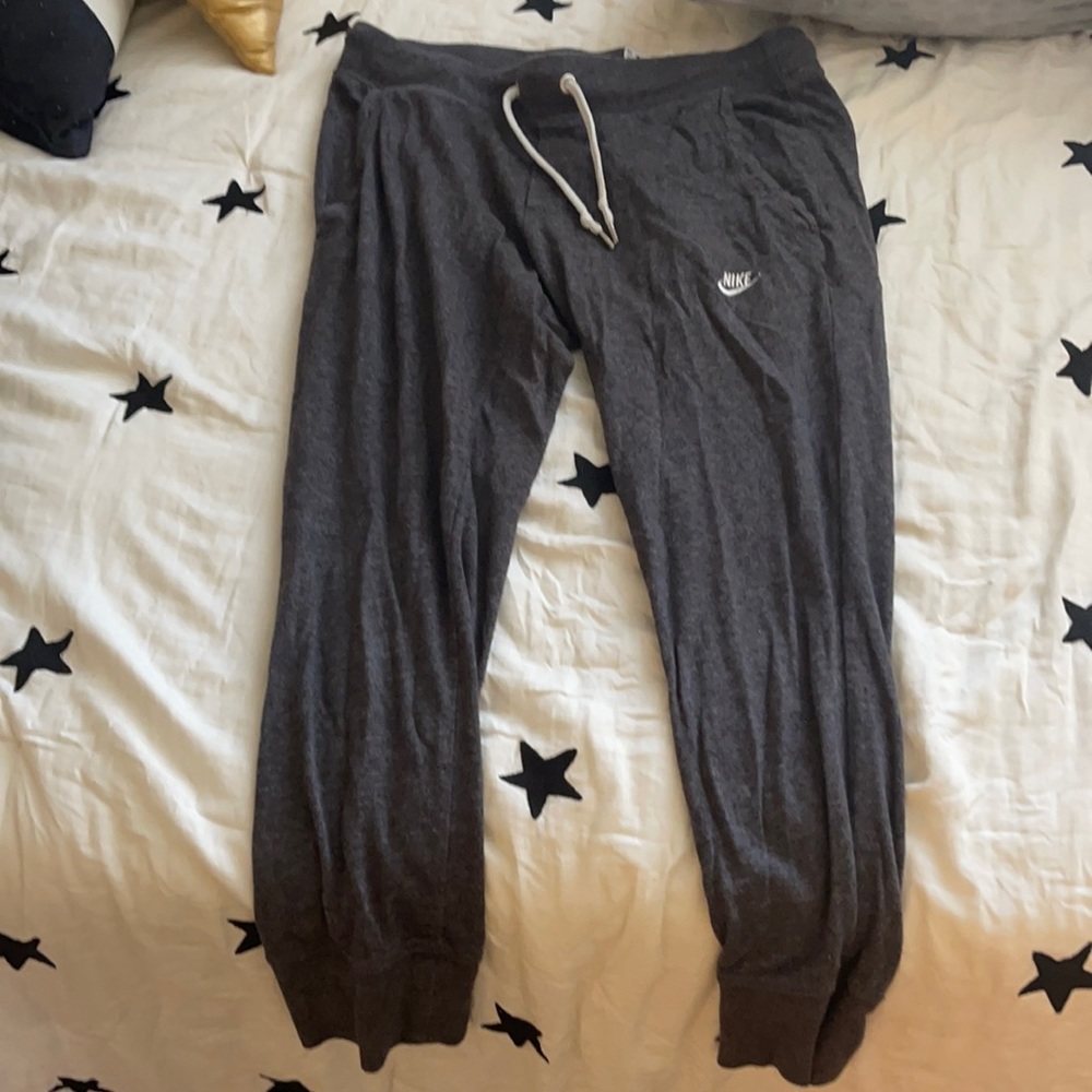 Nike jogger sweatpants